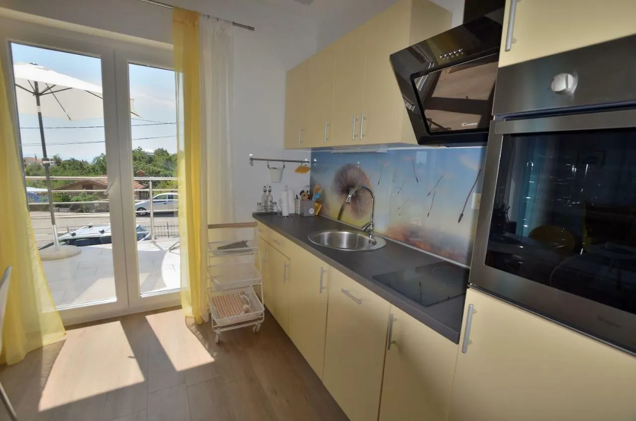 Apartments Golden Hour Jurdani